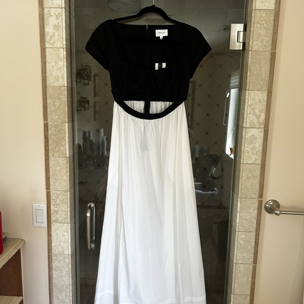 Lauren Cut Out Maxi Dress from Who What Wear - Picture 6 of 8